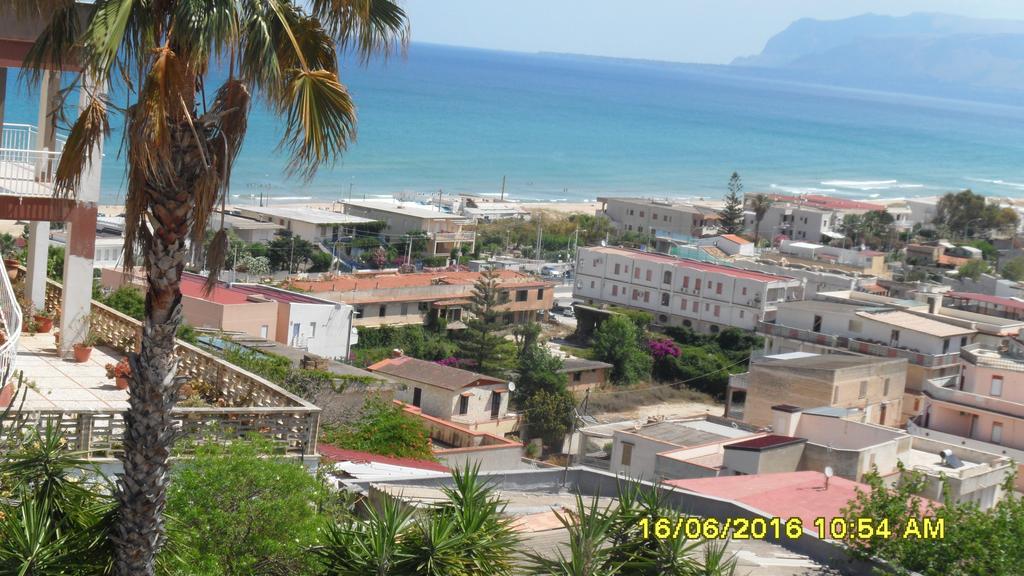 La Casa Delle Ginestre Vila Alcamo Marina Exterior foto